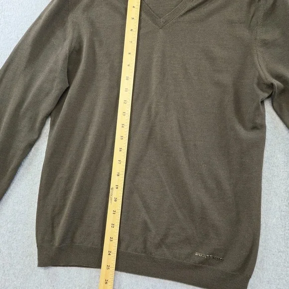 Burberry London Sweater Mens M Brown V-Neck Pullover Cotton Blend Lightweight - Picture 7 of 9